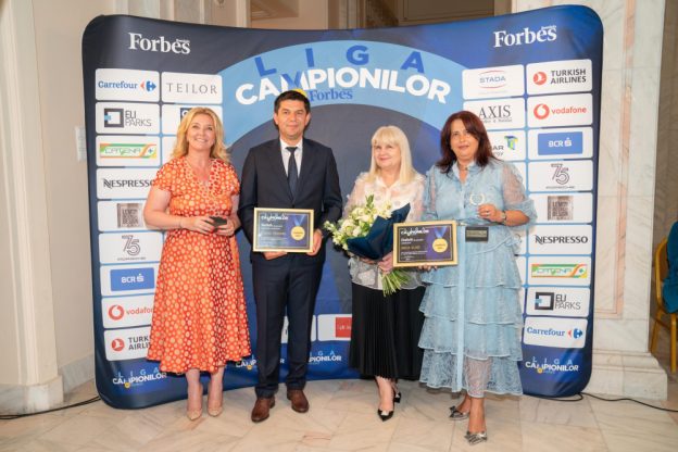 <strong>Catena şi Fildas, premiate la Gala Forbes – Liga Campionilor 2023</strong>